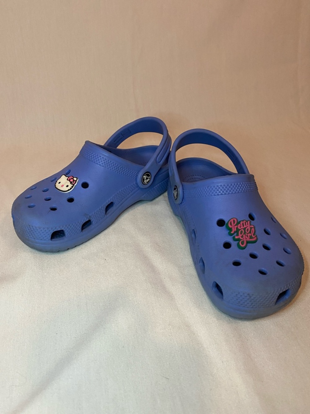 Kids Blue Clog Shoes with Cute Charms - Picture 5 of 7